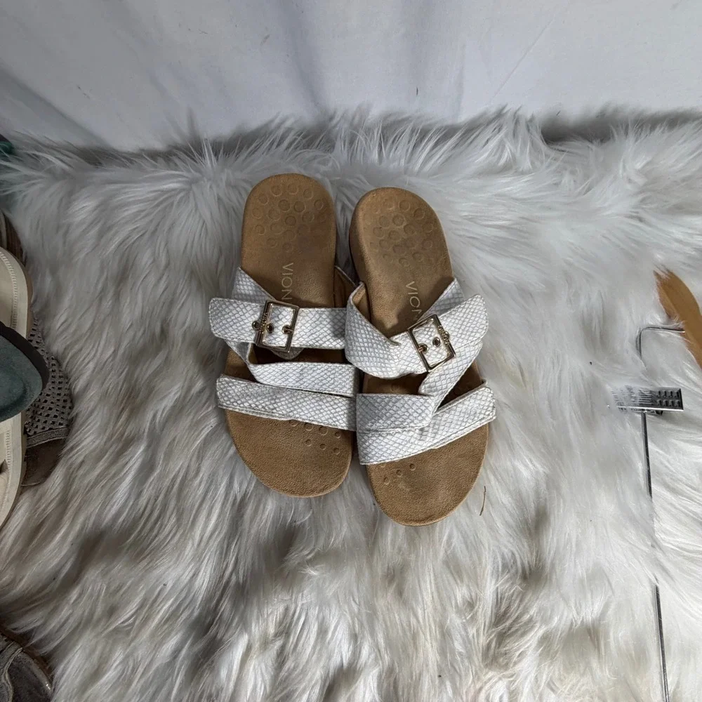 Vionic Skylar White Snakeskin Embossed Leather Slide Sandals‎ 8 Buckle Orthotic
